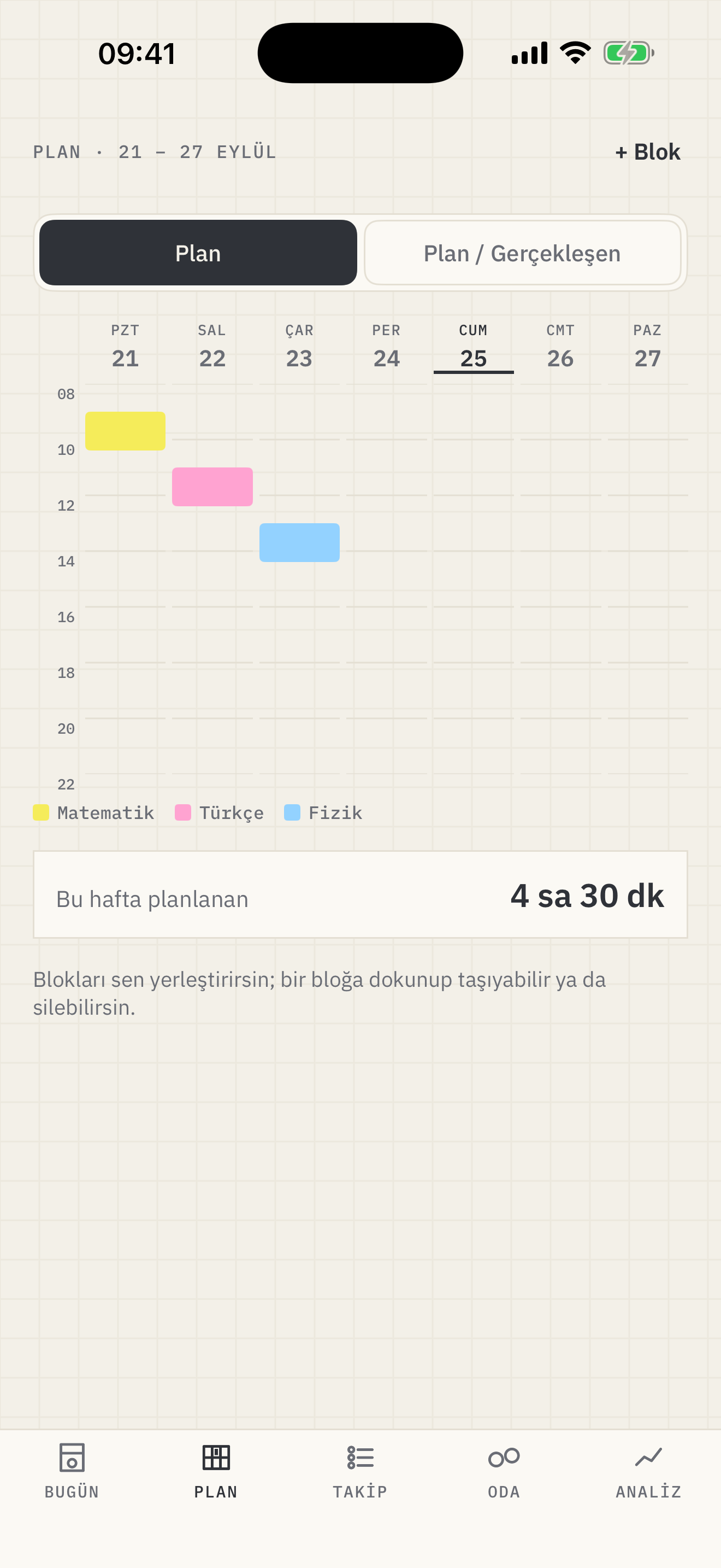 Etudo haftalık plan ekranında ders blokları